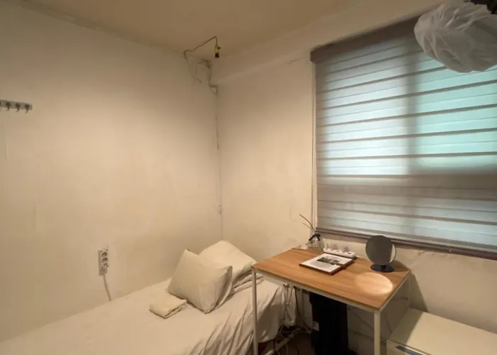 Hostel Korea - Original