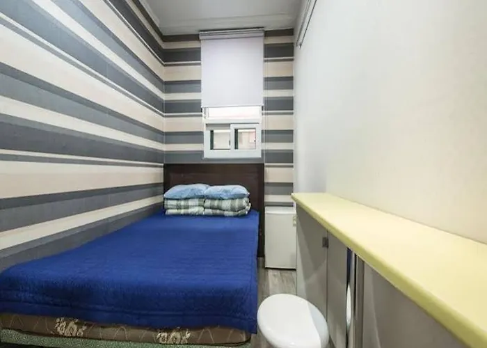 Hostel Korea - Original *